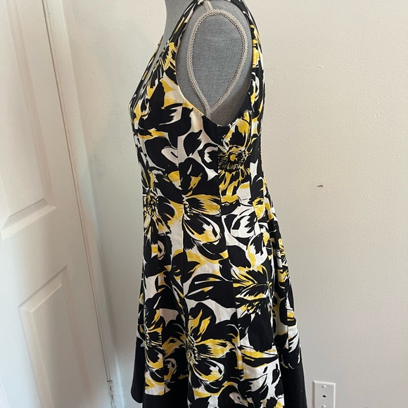 Nine West Fit&Flare Dress - Picture 6 of 16